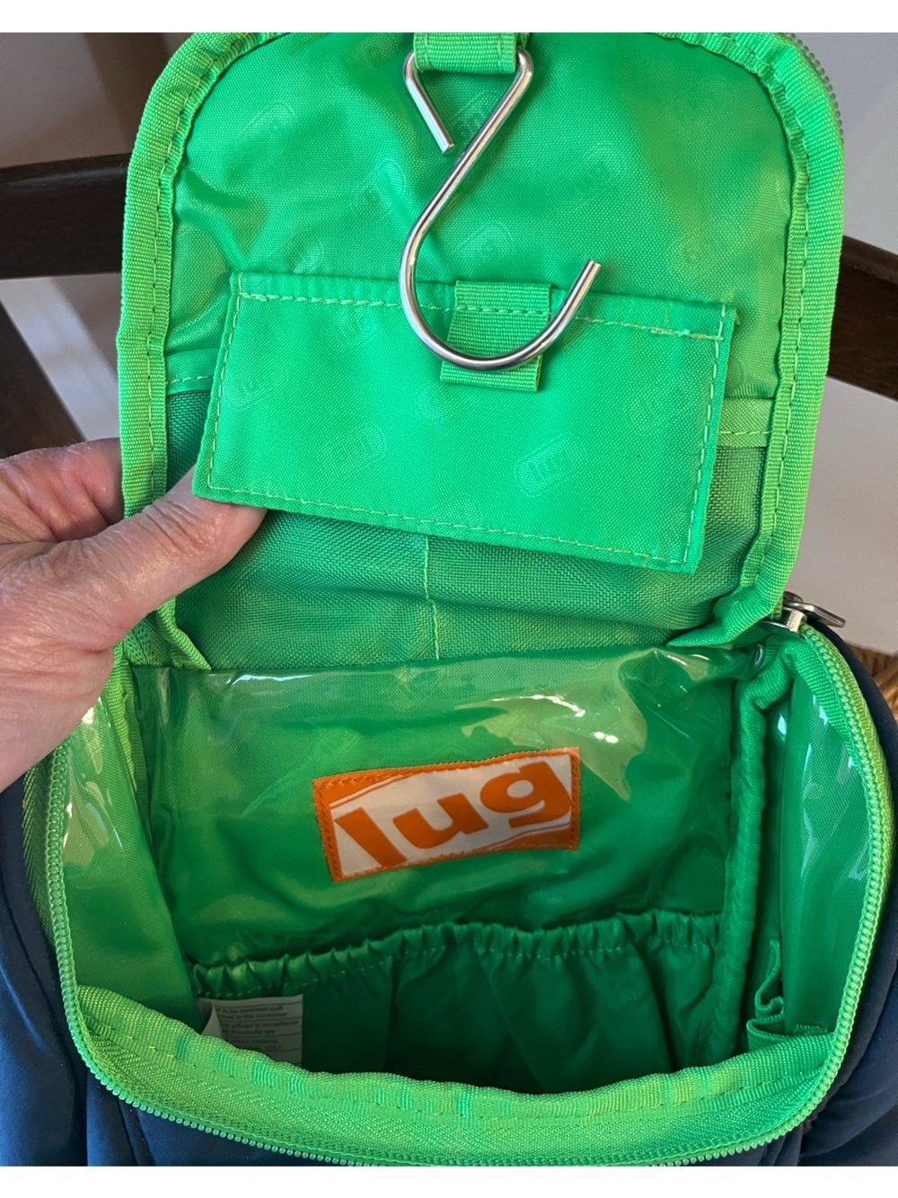 Lug Caddy Vertical Toiletry Bag Crossbody Navy Blue Lime Green Trim Travel - Picture 9 of 15